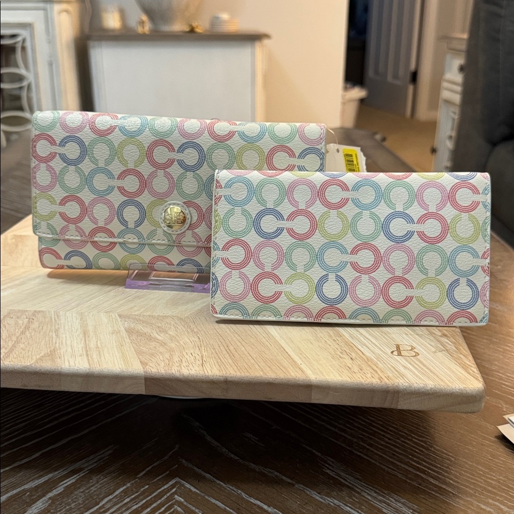 Coach Multicolor Circle Pattern Wallet With Checkbook Insert - Picture 3 of 13